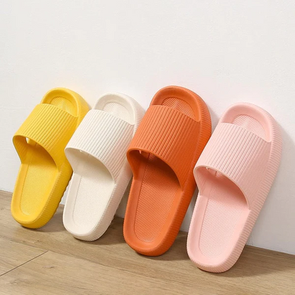 SLIP'N'COZY Slippers