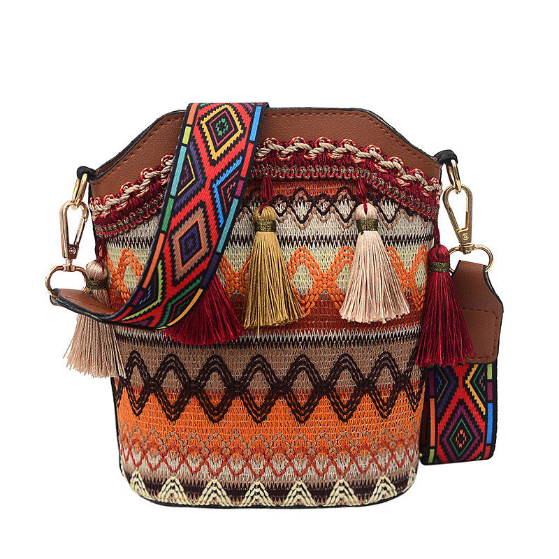 【50% off in the last 3 days of the promotion】2023 new diagonal one-shoulder all-match tassel bag