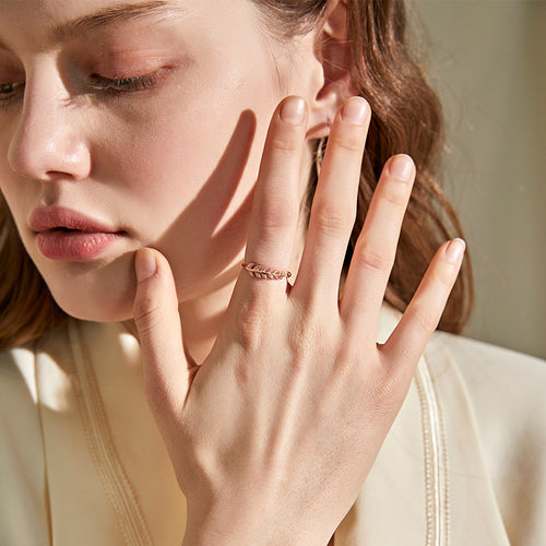 Small leaves personality open ring