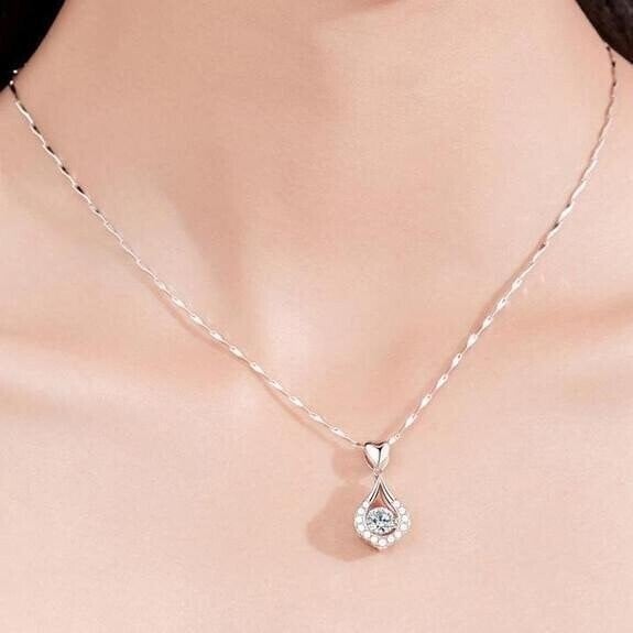 (New Year Sale- SAVE 48% OFF)🎁Perfect Gift - Twinkling Heart Waterdrop Stone Necklace