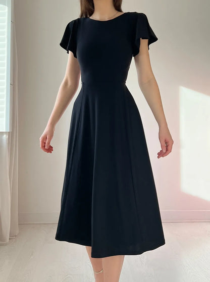 Elegant Reversible Bodycon Dress With Pockets